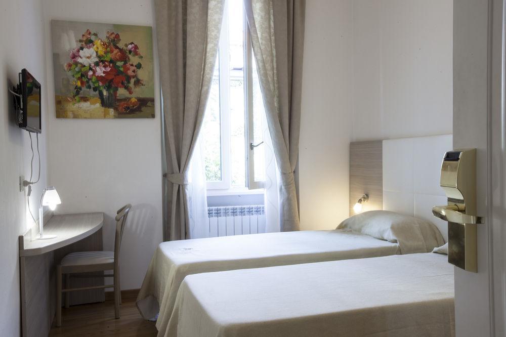 Hotel Amalfi Mediolan Zewnętrze zdjęcie
