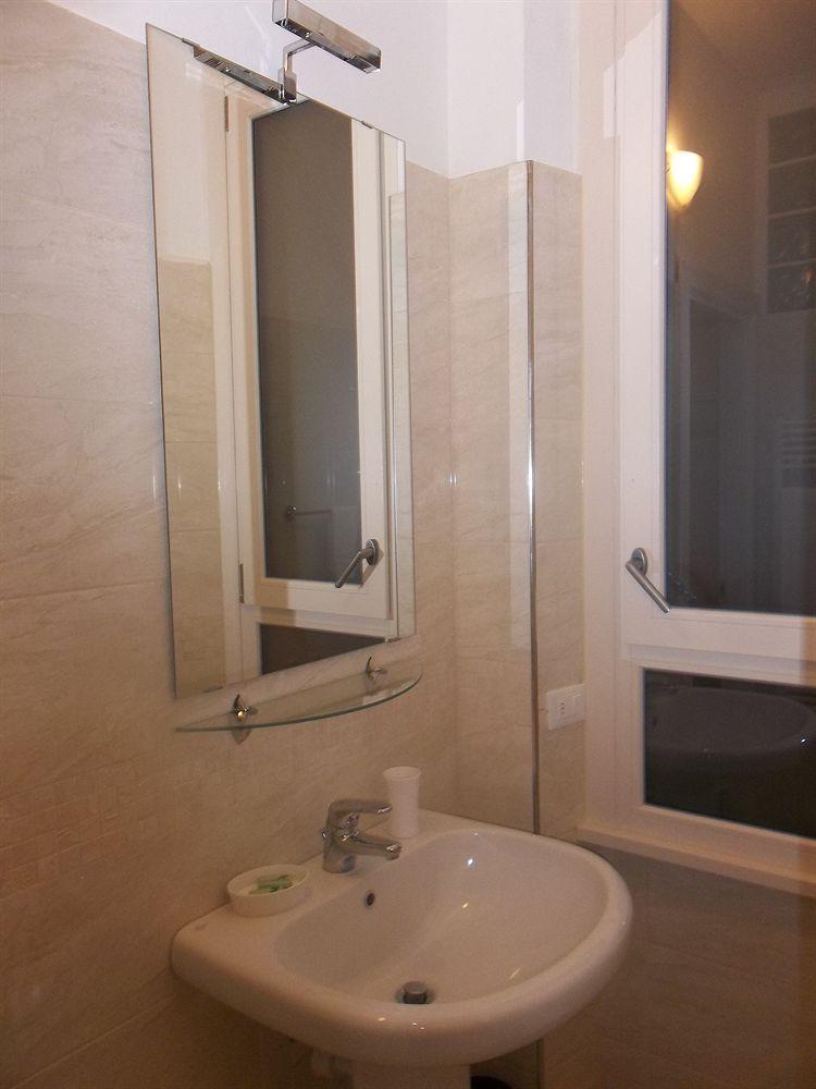Hotel Amalfi Mediolan Zewnętrze zdjęcie
